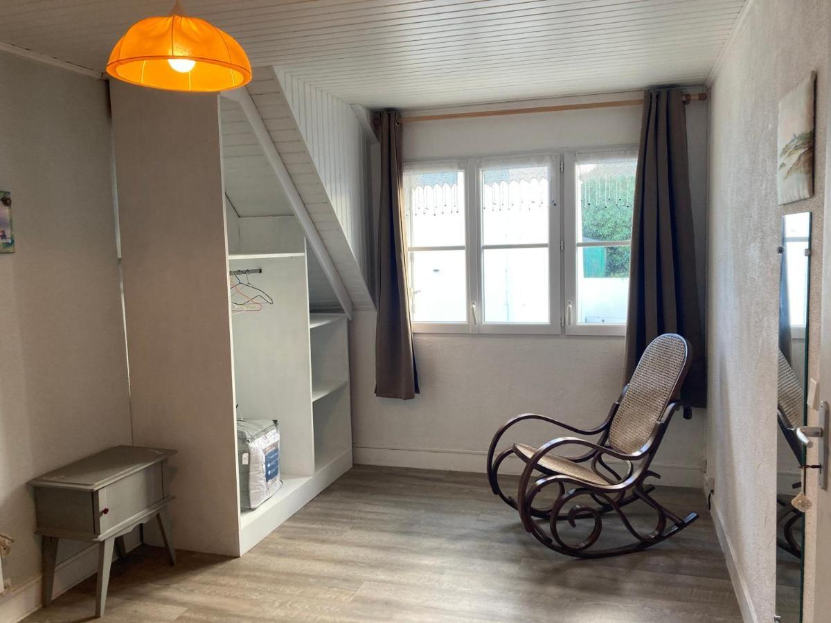 Maison Cosy Avec Jardin, Centre De Sauzon, 200M Du Port, 3 Chambres, Wifi, Terrasse Et Barbecue - Fr-1-418-211 외부 사진